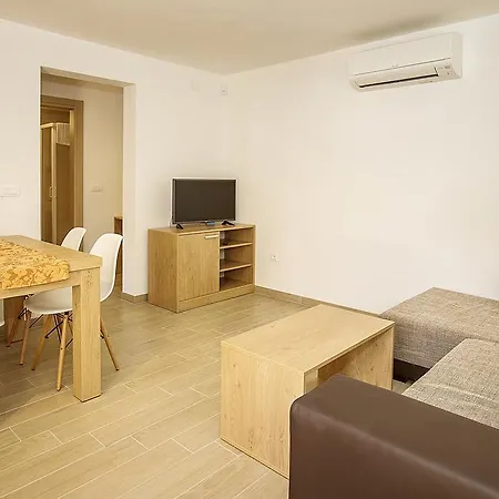 Apartman Mediterraneo *