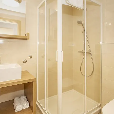 Mediterraneo Apartman *