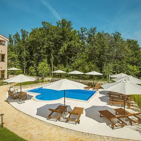 Mediterraneo Apartman *