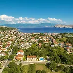 Mediterraneo Апартаменты *