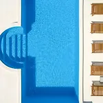 شقة Mediterraneo